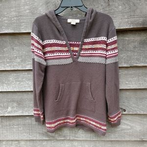 Natural Reflections Brown V-Neck Sweater with Red and White Accents